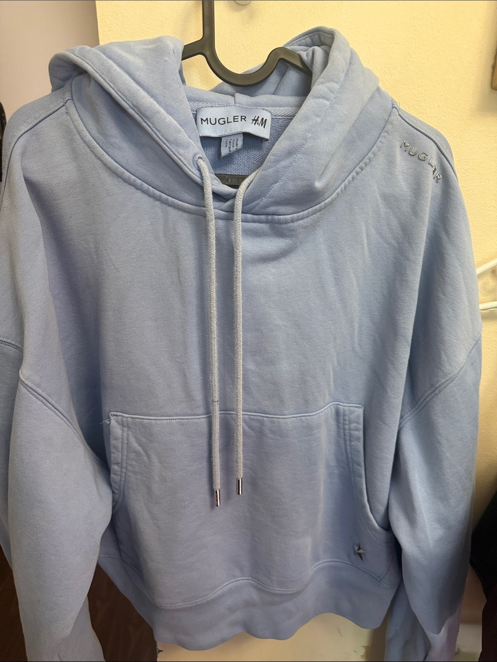 Mugler Powder Blue Logo Shoulder Sweatshirt